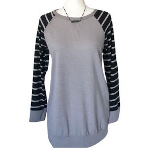 BOUTIQUE- 💥LAST ONE💥 SUPER SOFT TUNIC SWEATER, ELBOW PATCHES